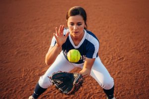 how to catch a softball